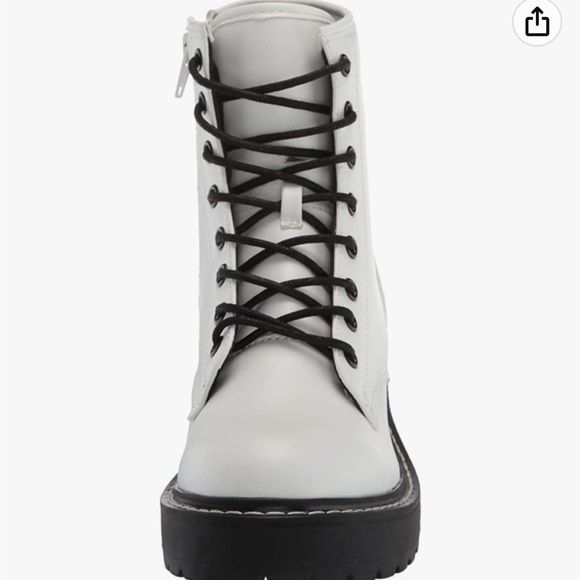 madden girl white boots! - Picture 2 of 6